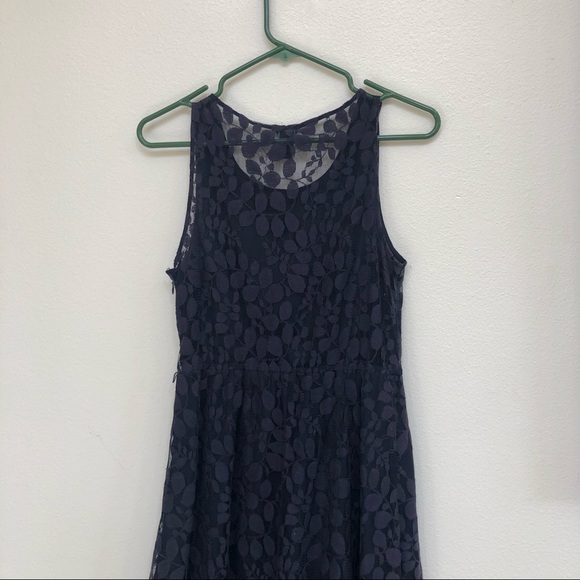 Forever 21 Floral Lace Dress - Picture 4 of 4